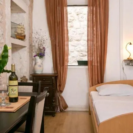 Apartman Budget Old Town -one-bedroom With Sofa Bed Dubrovnik